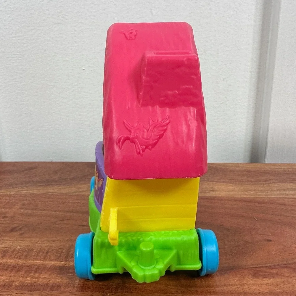 Fisher Price Little‎ People Toy Wagon Carriage Playset Kids Toddler Toy